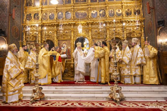 Catedrala Patriarhală: Hirotonia Preasfințitului Părinte Nectarie de Bogdania, noul Episcop-vicar al Arhiepiscopiei Chișinăului / Foto credit: Basilica.ro / Mircea Florescu Hirotonia Preasfințitului Părinte Nectarie de Bogdania, noul Episcop-vicar al Arhiepiscopiei Chișinăului