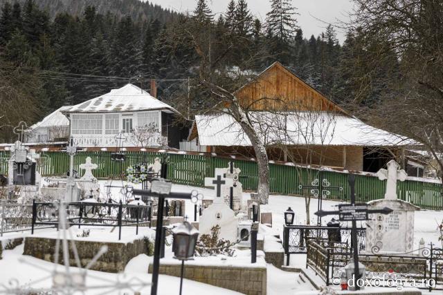 (Foto) Poveste de iarnă la Mănăstirea Agapia
