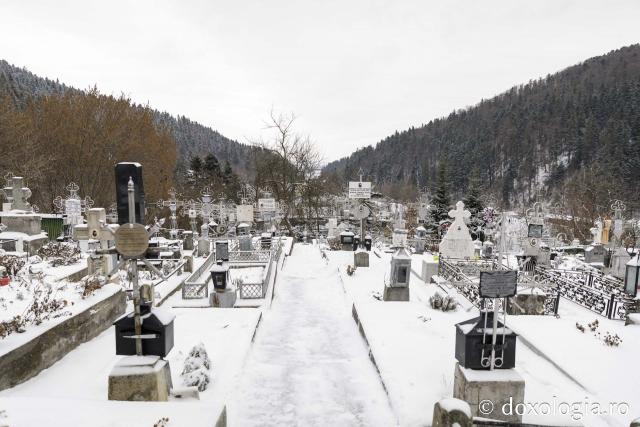(Foto) Poveste de iarnă la Mănăstirea Agapia