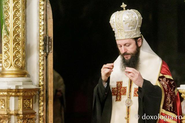 Priveghere la praznicul Întâmpinării Domnului, la Catedrala Mitropolitană din Iași 2025 / Foto: pr. Silviu Cluci Priveghere la praznicul Întâmpinării Domnului, la Catedrala Mitropolitană din Iași 2025