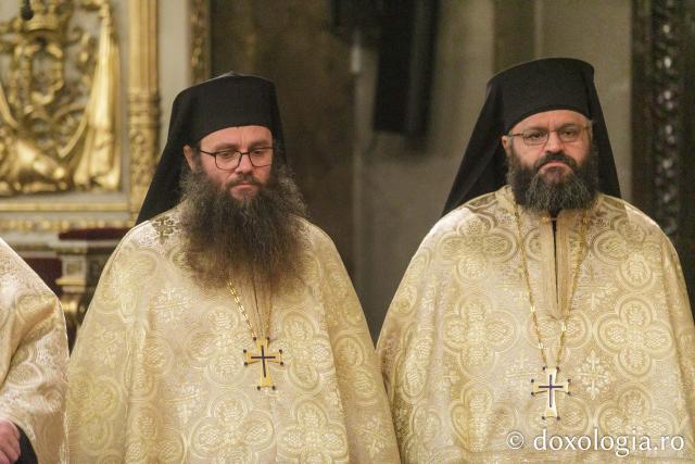 Priveghere la praznicul Întâmpinării Domnului, la Catedrala Mitropolitană din Iași 2025 / Foto: pr. Silviu Cluci Priveghere la praznicul Întâmpinării Domnului, la Catedrala Mitropolitană din Iași 2025
