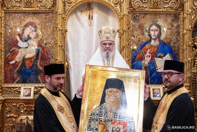 Centenarul Patriarhiei Române și Proclamarea celor 16 sfinți români / Foto credit: Basilica.ro / Raluca-Emanuela Ene Centenarul Patriarhiei Române și Proclamarea celor 16 sfinți români