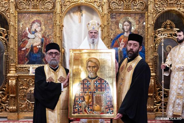 Centenarul Patriarhiei Române și Proclamarea celor 16 sfinți români / Foto credit: Basilica.ro / Raluca-Emanuela Ene Centenarul Patriarhiei Române și Proclamarea celor 16 sfinți români