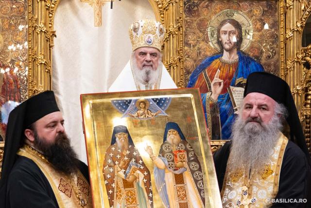 Centenarul Patriarhiei Române și Proclamarea celor 16 sfinți români / Foto credit: Basilica.ro / Raluca-Emanuela Ene Centenarul Patriarhiei Române și Proclamarea celor 16 sfinți români