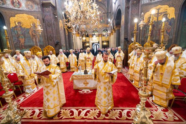 Slujbă de Te Deum la Centenarul Patriarhiei Române