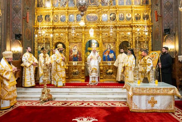 Slujbă de Te Deum la Centenarul Patriarhiei Române