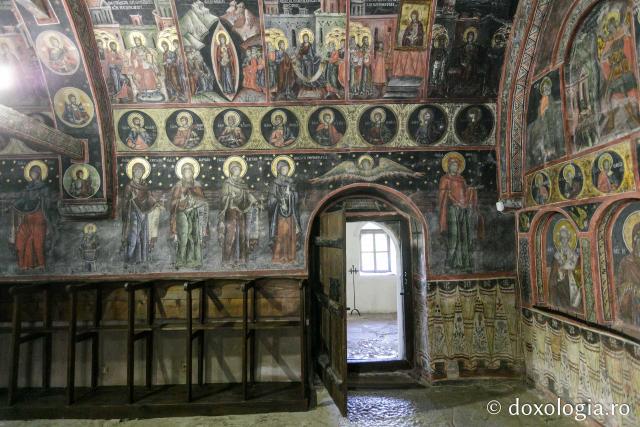 Biserica Sfințiilor Arhangheli din Arbanasi
