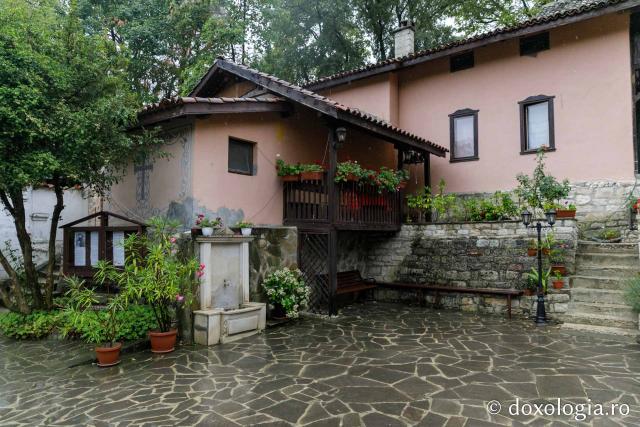 Mănăstirea „Sfinții Constantin și Elena” din Bulgaria
