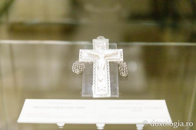 Expoziția „Crucii Tale ne închinăm, Stăpâne, și sfântă Învierea Ta o lăudăm și o slăvim” / Foto: pr. Silviu Cluci Expoziția „Crucii Tale ne închinăm, Stăpâne, și sfântă Învierea Ta o lăudăm și o slăvim”