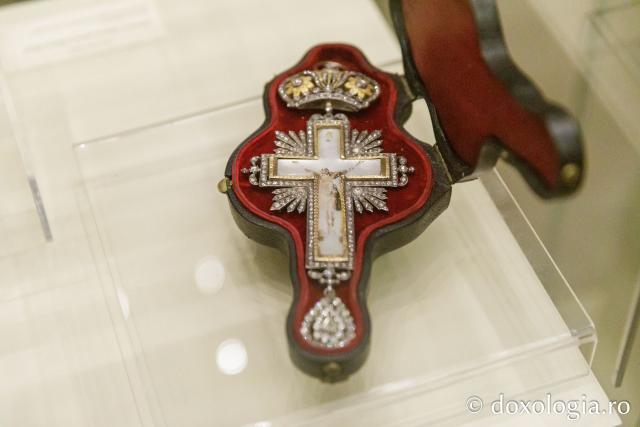 Expoziția „Crucii Tale ne închinăm, Stăpâne, și sfântă Învierea Ta o lăudăm și o slăvim” / Foto: pr. Silviu Cluci Expoziția „Crucii Tale ne închinăm, Stăpâne, și sfântă Învierea Ta o lăudăm și o slăvim”