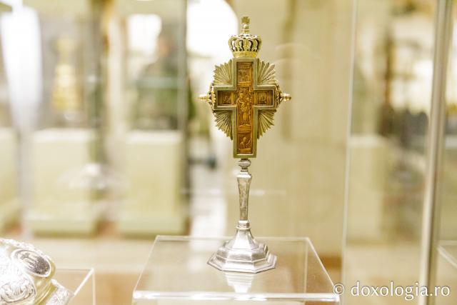 Expoziția „Crucii Tale ne închinăm, Stăpâne, și sfântă Învierea Ta o lăudăm și o slăvim” / Foto: pr. Silviu Cluci Expoziția „Crucii Tale ne închinăm, Stăpâne, și sfântă Învierea Ta o lăudăm și o slăvim”