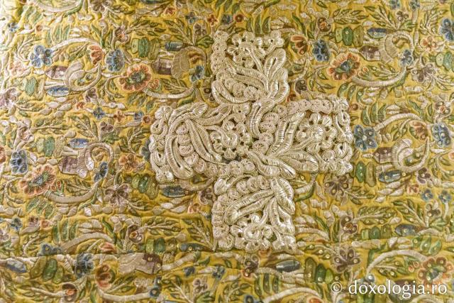 Expoziția „Crucii Tale ne închinăm, Stăpâne, și sfântă Învierea Ta o lăudăm și o slăvim” / Foto: pr. Silviu Cluci Expoziția „Crucii Tale ne închinăm, Stăpâne, și sfântă Învierea Ta o lăudăm și o slăvim”