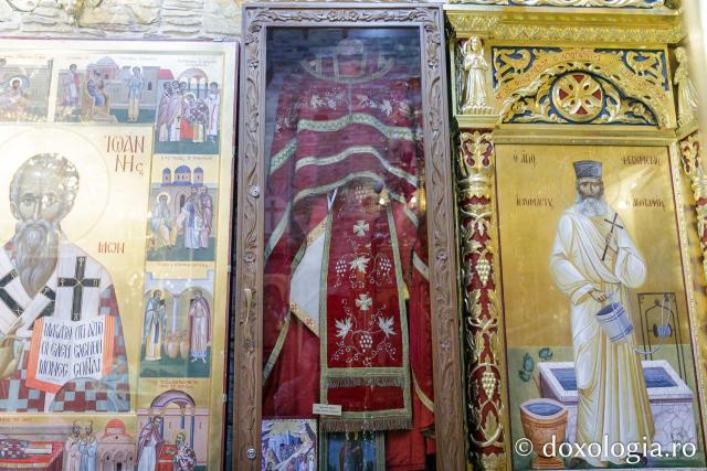 Biserica „Sfântul Lazăr Lazăr” din Dromolaxia, Cipru