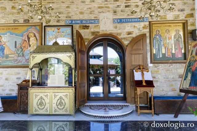 Biserica „Sfântul Lazăr Lazăr” din Dromolaxia, Cipru