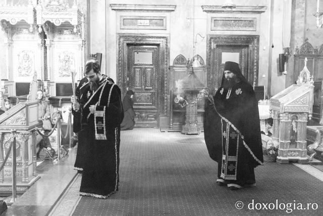 Prima Liturghie a Darurilor înainte sfințite din acest post, la Catedrala Mitropolitană din Iași