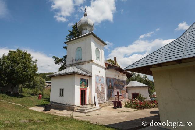 Mănăstirea Cozancea