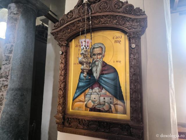 (Foto) Biserica „Sfântul Apostol Andrei” din Peristera – monumentul bizantin ce adăpostește moaștele Sfântului Eftimie cel Nou / Foto: Pr. Marin Osoianu Sfântul Eftimie cel Nou - (Foto) Biserica „Sfântul Apostol Andrei” din Peristera – monumentul bizantin ce adăpostește moaștele Sfântului Eftimie cel Nou