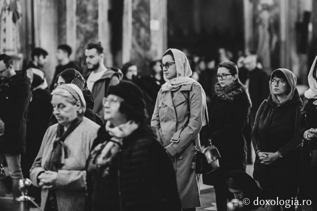 Denia Acatistului Bunei Vestiri la Catedrala mitropolitană din Iași