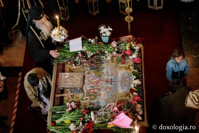 Slujba Prohodului Domnului la Catedrala Mitropolitană din Iași