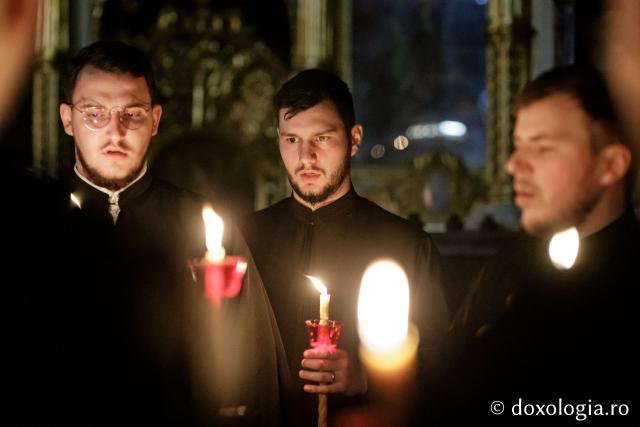 Slujba Prohodului Domnului la Catedrala Mitropolitană din Iași