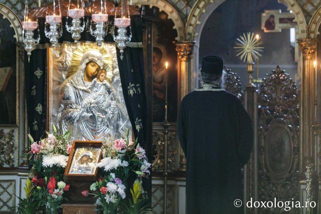 Marea Luni la Biserica „Ziua Crucii” din Iași