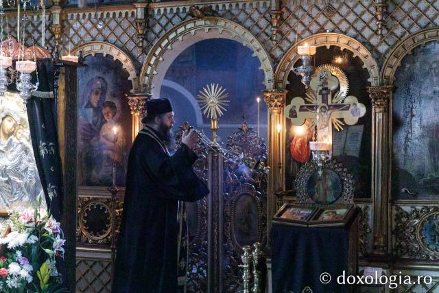 Marea Luni la Biserica „Ziua Crucii” din Iași
