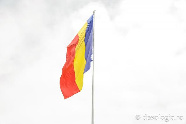 Sfânta Liturghie din Joia Mare la Mănăstirea Paltin