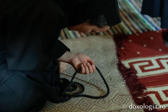 Sfânta Liturghie din Joia Mare la Mănăstirea Paltin