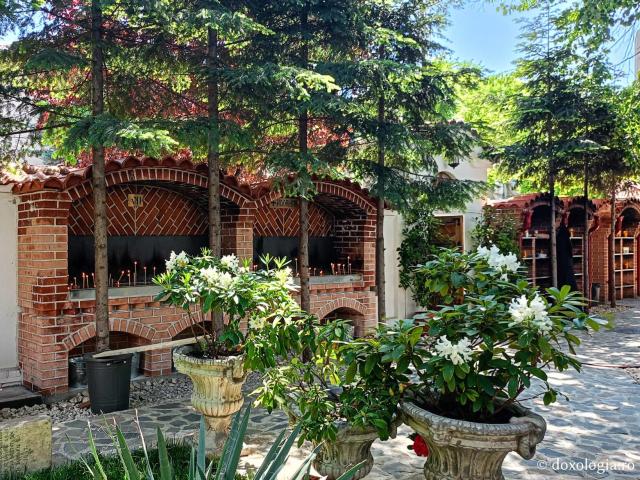 Paraclisul Sfinților Tămăduitori de la Darvari – loc de mângâiere în inima Bucureștiului