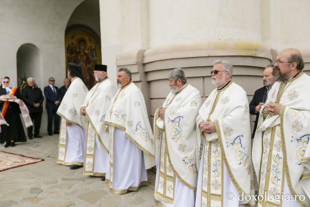 Mănăstirea Hadâmbu – 35 de ani de la reînființare