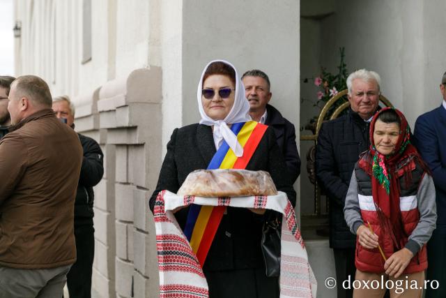 Mănăstirea Hadâmbu – 35 de ani de la reînființare