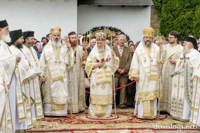 Mănăstirea Hadâmbu – 35 de ani de la reînființare