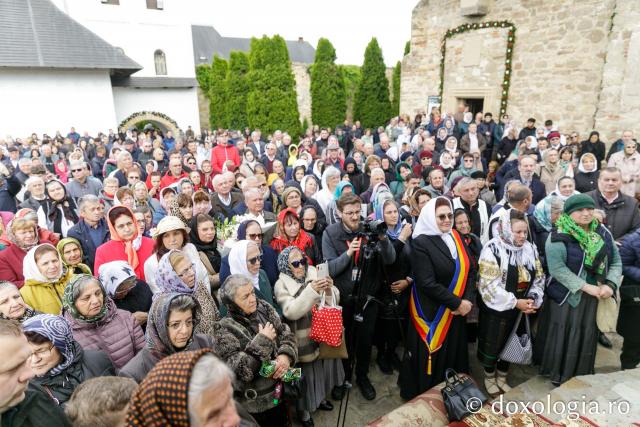Mănăstirea Hadâmbu – 35 de ani de la reînființare