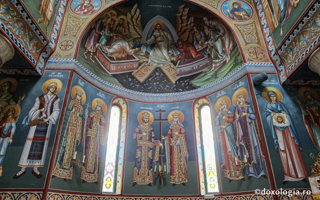 Mănăstirea Caraiman - unul dintre cele mai tinere locașuri monahale din Arhiepiscopia Bucureștilor (galerie FOTO)