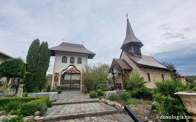 Mănăstirea „Sfânta Troiță” Feleacu