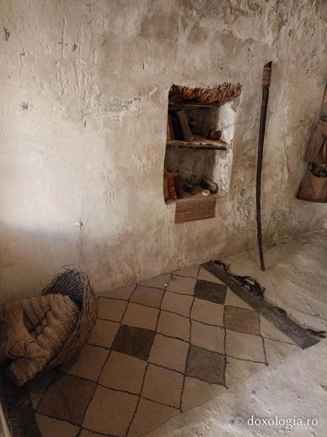 Chilie a vechilor nevoitori în deșertul Egiptului