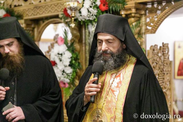 Întâmpinarea cinstitelor moaște ale Sfântului Pantelimon la Mănăstirea Hadâmbu / Foto: pr. Silviu Cluci Întâmpinarea cinstitelor moaște ale Sfântului Pantelimon la Mănăstirea Hadâmbu