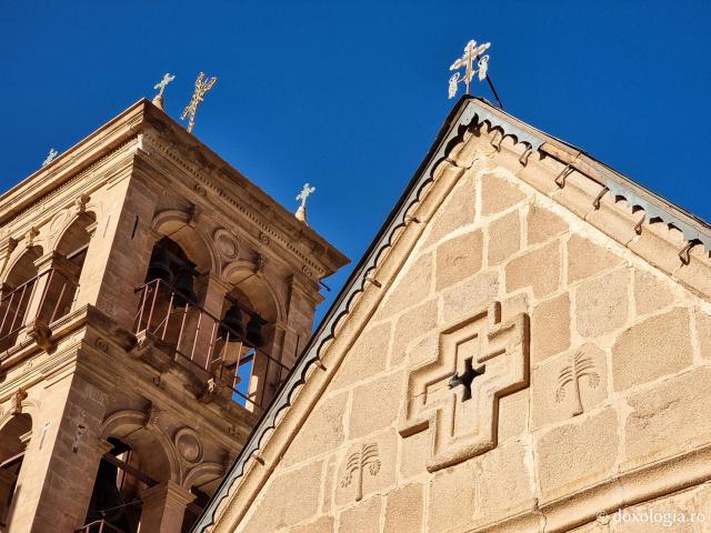 Mănăstirea „Sfânta Ecaterina” – un far al credinței și istoriei în inima Sinaiului / Foto: Magda Buftea Mănăstirea „Sfânta Ecaterina” – un far al credinței și istoriei în inima Sinaiului