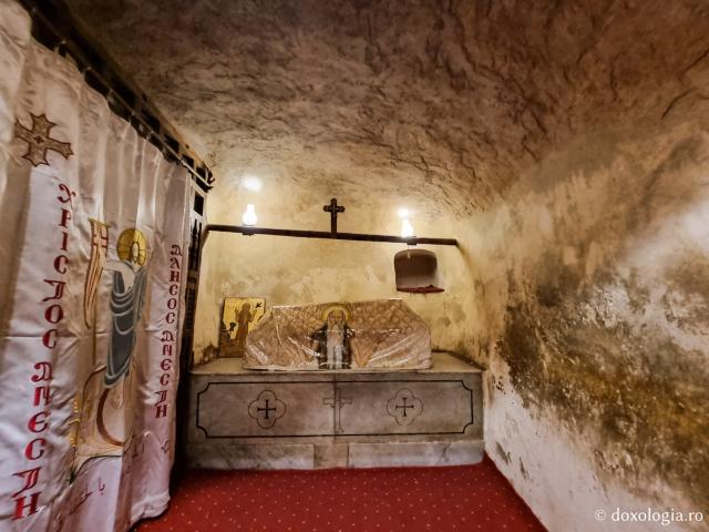 Moaștele Sfântului Cuvios Pavel Tebeul - Acasă la Sfântul Cuvios Pavel Tebeul, lavra din pustiul Egiptului