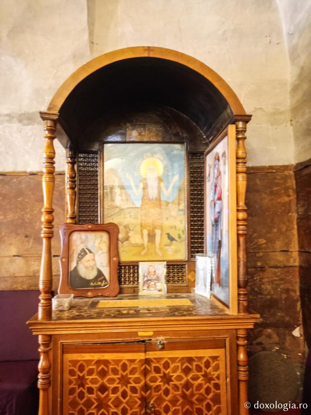 Acasă la Sfântul Cuvios Pavel Tebeul, lavra din pustiul Egiptului
