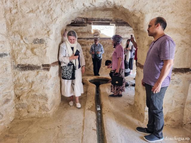 Izvorul Sfântului Cuvios Pavel Tebeul - Acasă la Sfântul Cuvios Pavel Tebeul, lavra din pustiul Egiptului