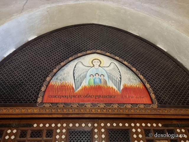 Clipe de liniște în biserica închinată Sfântului Macarie cel Mare
