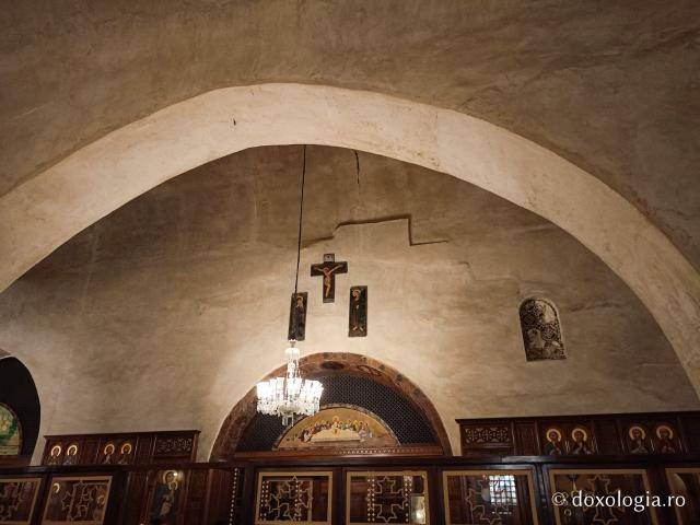 Clipe de liniște în biserica închinată Sfântului Macarie cel Mare