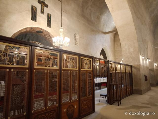 Clipe de liniște în biserica închinată Sfântului Macarie cel Mare