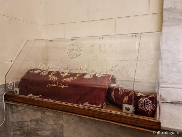 Pași de pelerin la catedrala închinată „Sfântului Apostol și Evanghelist Marcu” din Alexandria, Egipt / Foto: Magad Buftea Pași de pelerin la catedrala închinată „Sfântului Apostol și Evanghelist Marcu” din Alexandria, Egipt