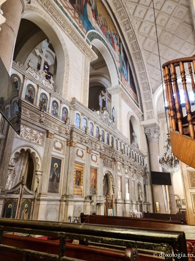 Pași de pelerin la catedrala închinată „Sfântului Apostol și Evanghelist Marcu” din Alexandria, Egipt / Foto: Magad Buftea Pași de pelerin la catedrala închinată „Sfântului Apostol și Evanghelist Marcu” din Alexandria, Egipt