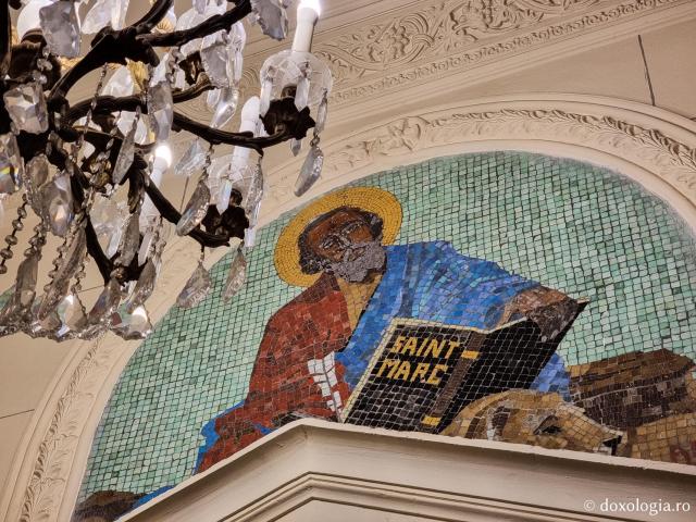 Pași de pelerin la catedrala închinată „Sfântului Apostol și Evanghelist Marcu” din Alexandria, Egipt / Foto: Magda Buftea Pași de pelerin la catedrala închinată „Sfântului Apostol și Evanghelist Marcu” din Alexandria, Egipt