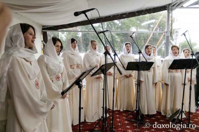 Liturghie arhierească la hramul Sfântului Ioan cel Nou