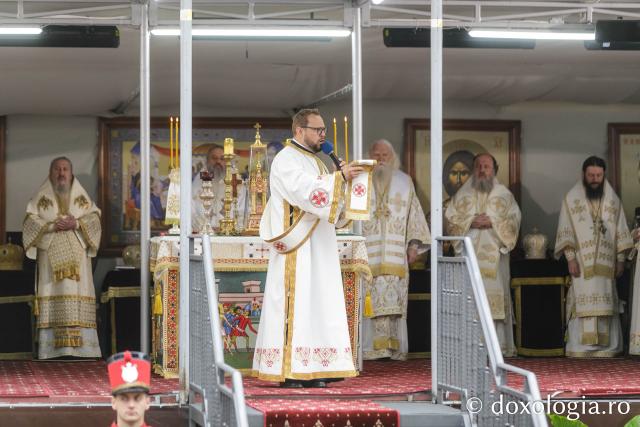 Liturghie arhierească la hramul Sfântului Ioan cel Nou