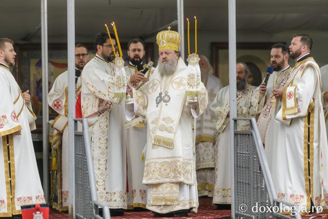 Liturghie arhierească la hramul Sfântului Ioan cel Nou